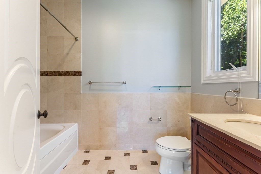 14 Cottonwood Road Newton, MA 02459 - Photo 24 of 40