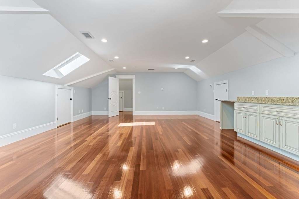 14 Cottonwood Road Newton, MA 02459 - Photo 28 of 40