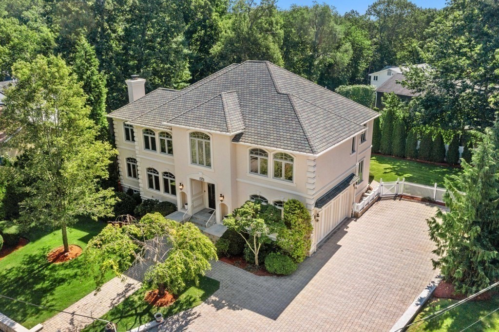 14 Cottonwood Road Newton, MA 02459 - Photo 3 of 40