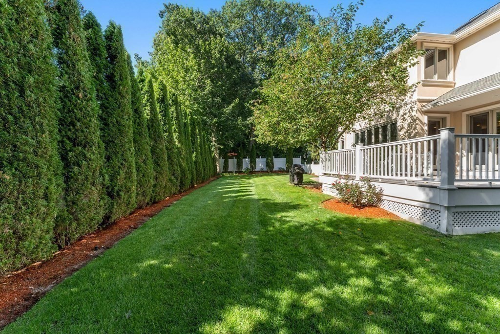 14 Cottonwood Road Newton, MA 02459 - Photo 34 of 40