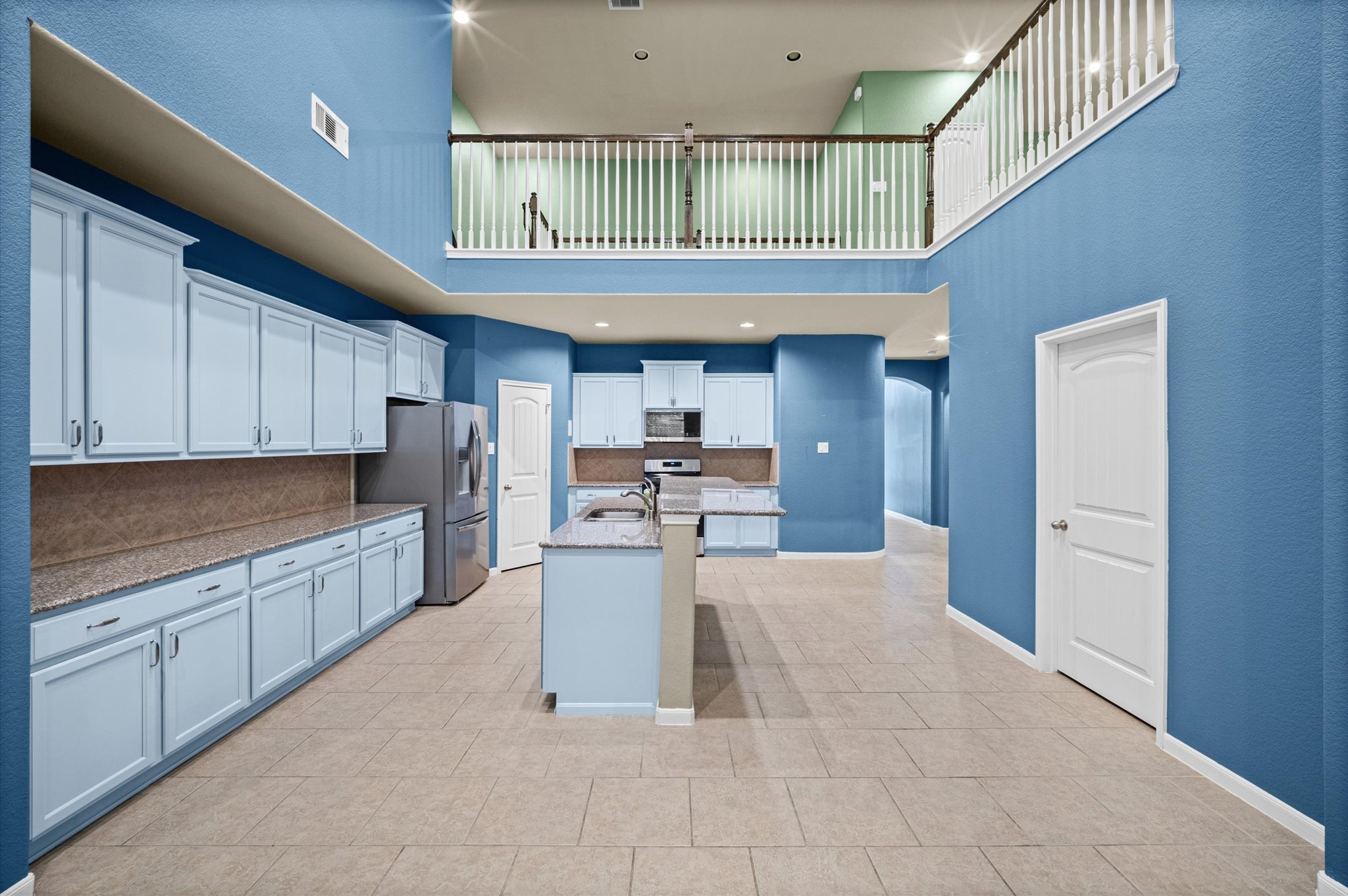 9714 Old Timber Lane Spring, TX 77379 - Photo 15 of 48 Gallery Image 15