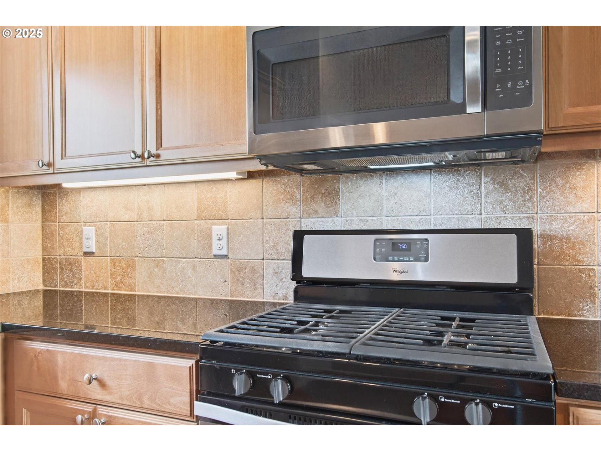55 Monroe Drive Cathlamet, WA 98612 - Photo 12 of 48 Kitchen