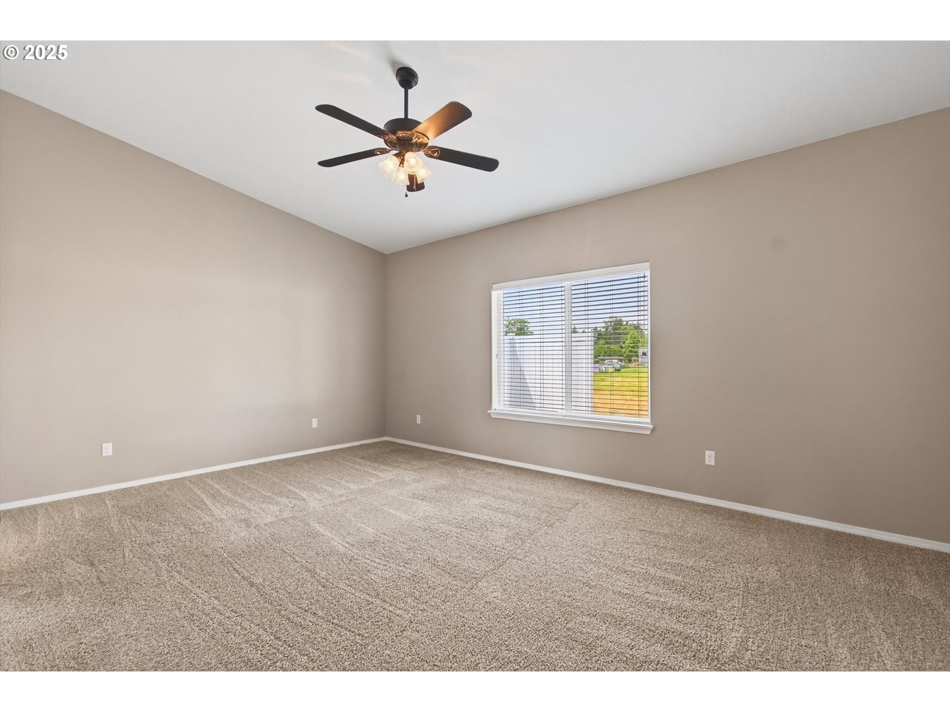 55 Monroe Drive Cathlamet, WA 98612 - Photo 21 of 48 Bedroom