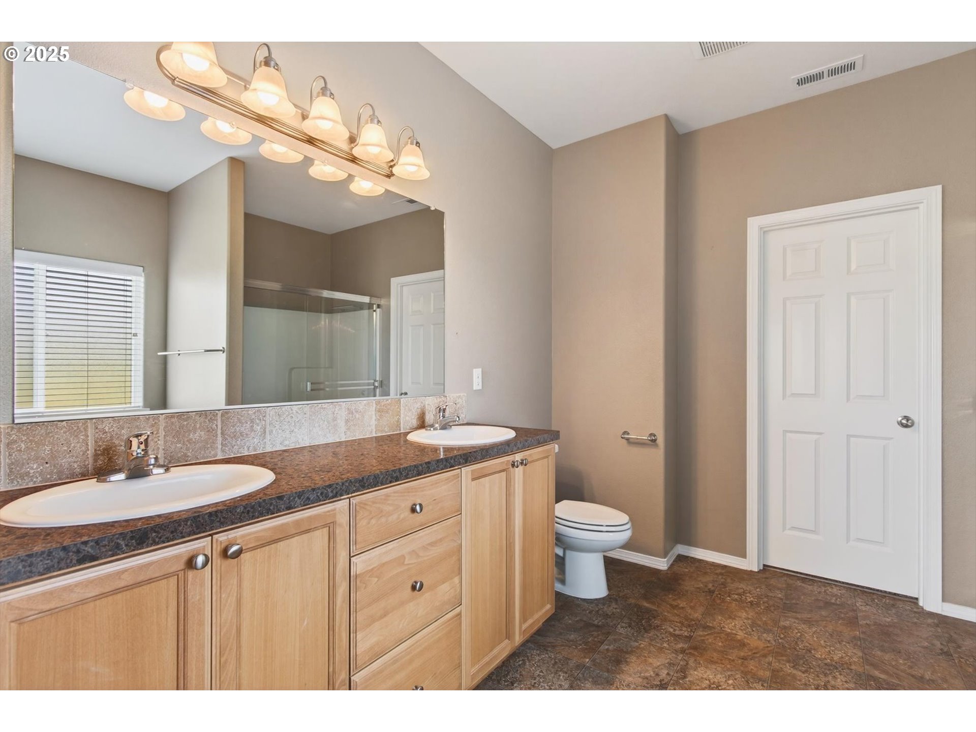 55 Monroe Drive Cathlamet, WA 98612 - Photo 23 of 48 Bedroom