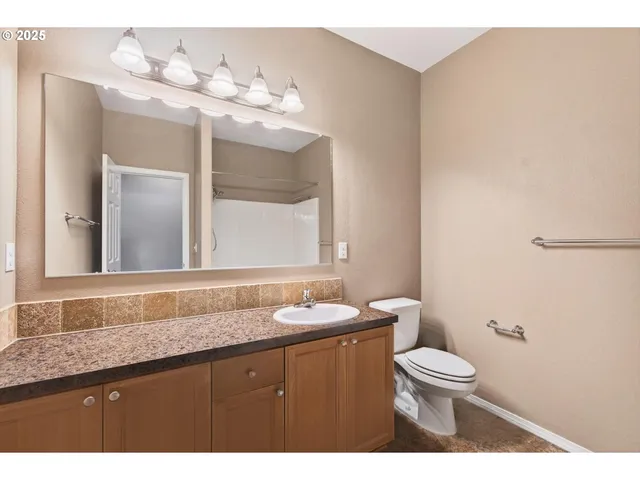 $745,000 | 55 Monroe Drive, Cathlamet, WA 98612