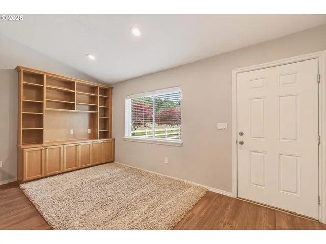 $745,000 | 55 Monroe Drive, Cathlamet, WA 98612