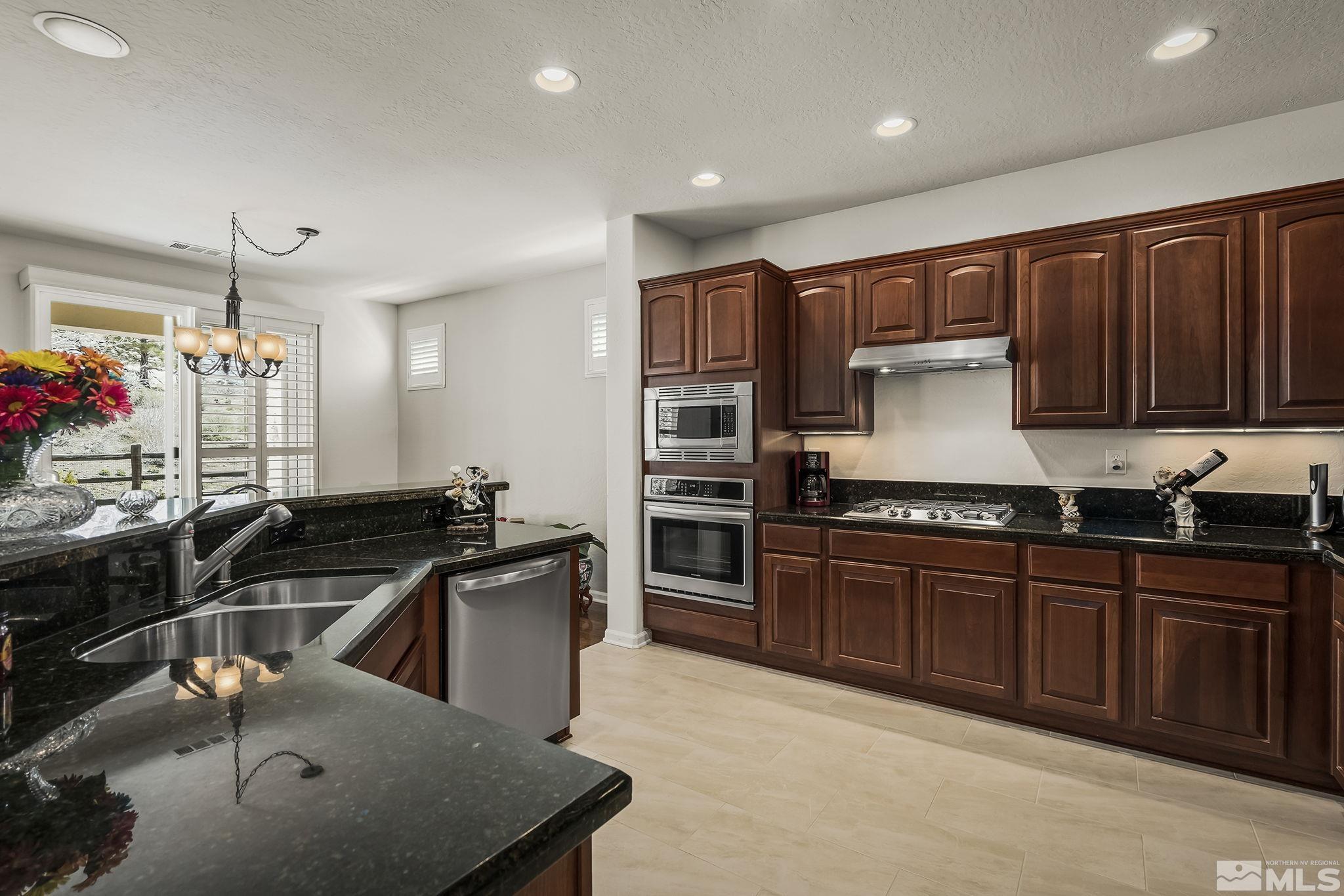 1860 Evergreen Ridge Way Reno, NV 89523 - Photo 8 of 39 Photo 8