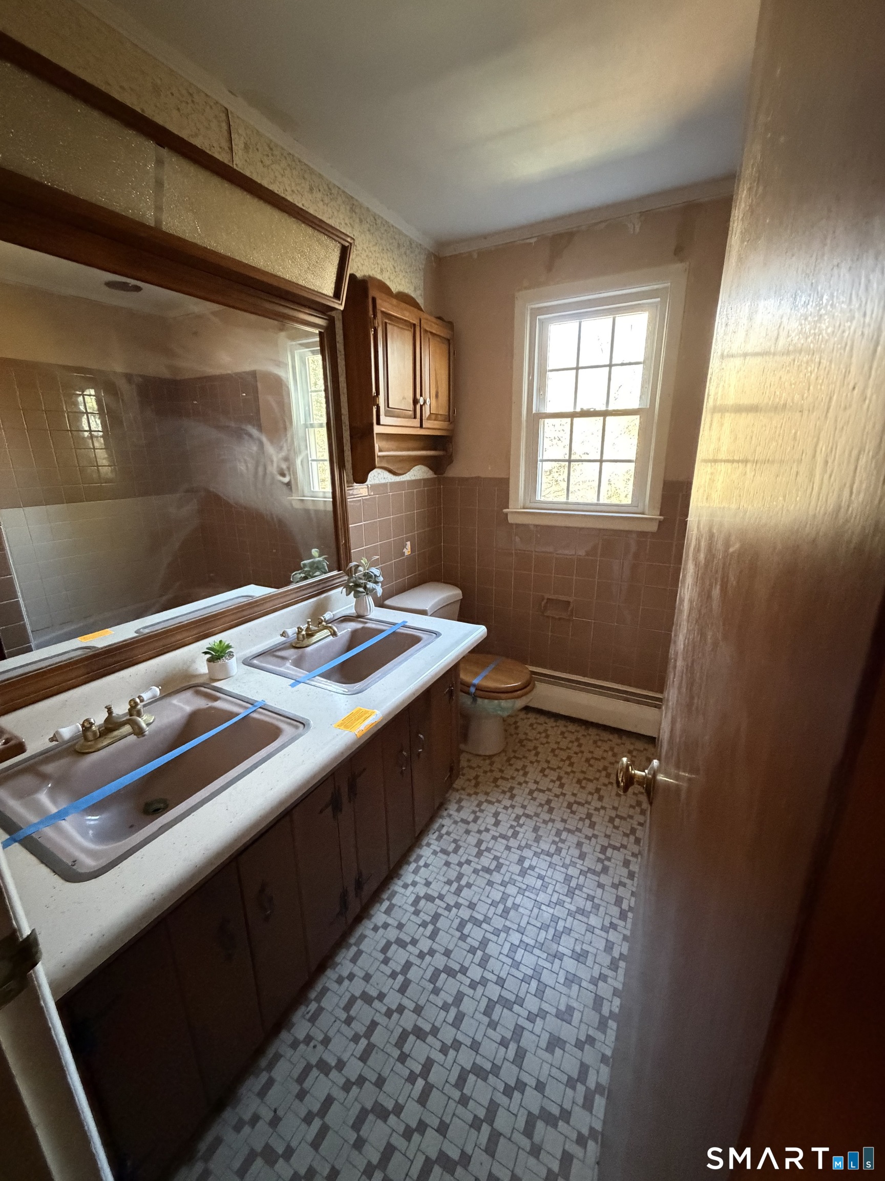 45 Meadow Way Meriden, CT 06450 - Photo 8 of 14