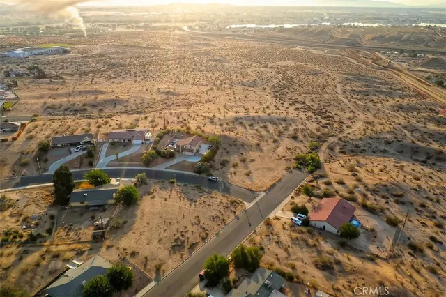 $90,000 | 0 Montecito Drive, Victorville, CA 92395