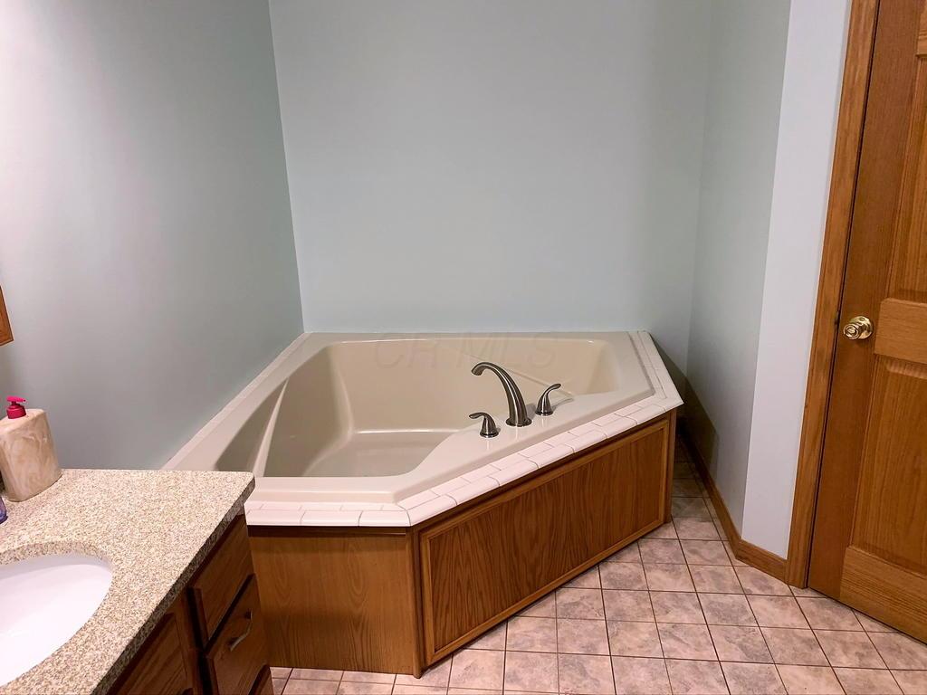 14919 Monroe Mills Road Howard, OH 43028 - Photo 15 of 22