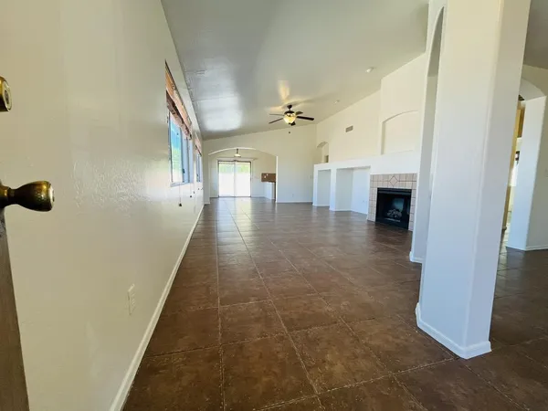 $1,695 | 25878 West St Catherine Avenue, Buckeye, AZ 85326