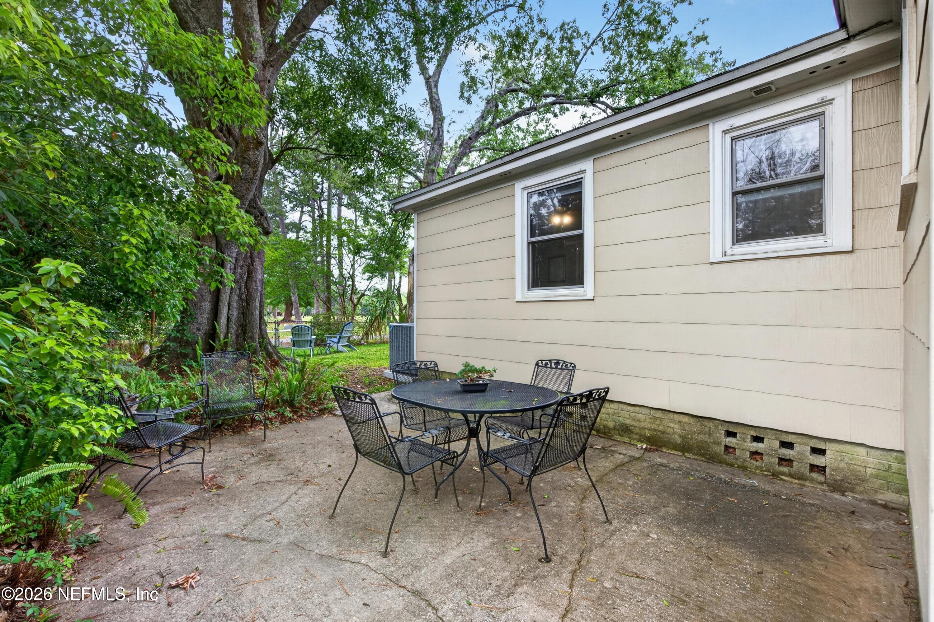 1573 Charon Road Jacksonville, FL 32205 - Photo 32 of 41 33-1573 Charon Rd-31
