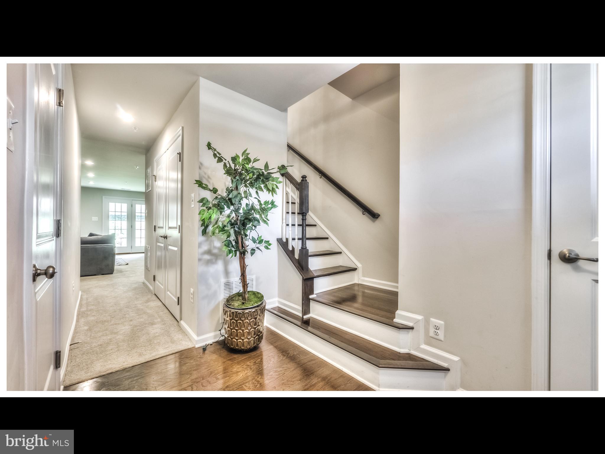 1819 Glen Gate Road Baltimore, MD 21227 - Photo 3 of 33 Gallery Image 3