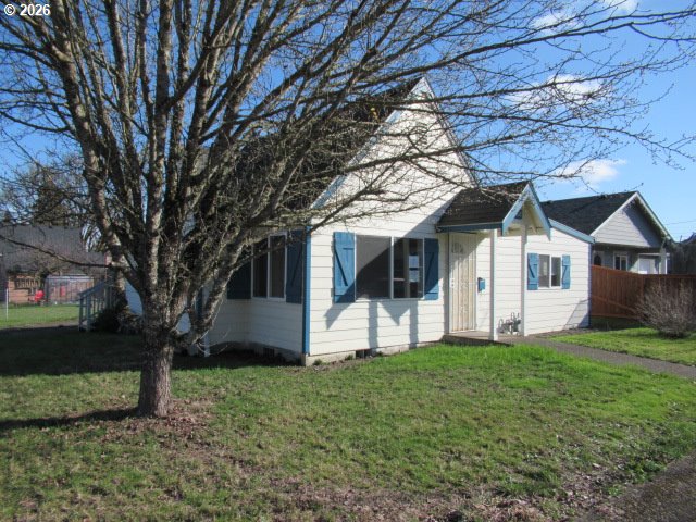 1308 Southwest 8th Street Dallas, OR 97338 - Photo 9 of 27