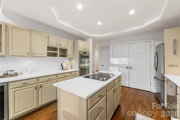 $699,000 | 6645 Gaywind Drive, Charlotte, NC 28226