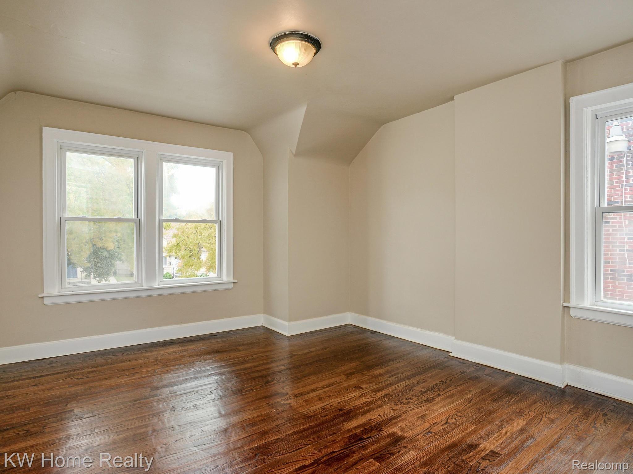 169 Ogemaw Road Pontiac, MI 48341 - Photo 19 of 22 169 Ogemaw Rd Pontiac MI 48341-012-008-169 Ogemaw0012-MLS_Size.jpg
