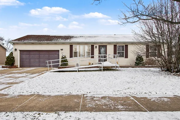 $329,900 | 6386 Michael Drive, Portage, IN 46368