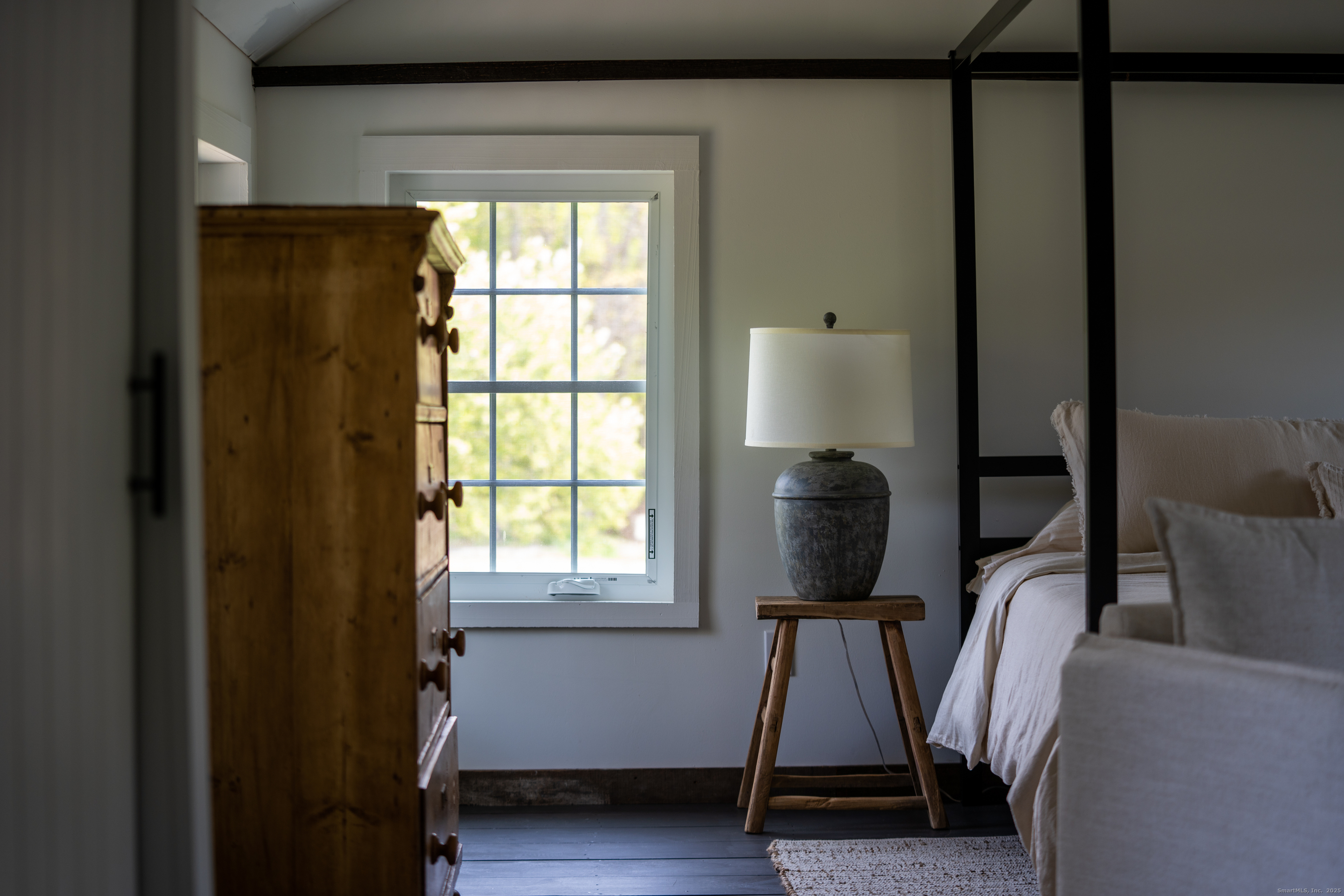 740 Little City Road Haddam, CT 06441 - Photo 16 of 21 a room with a window