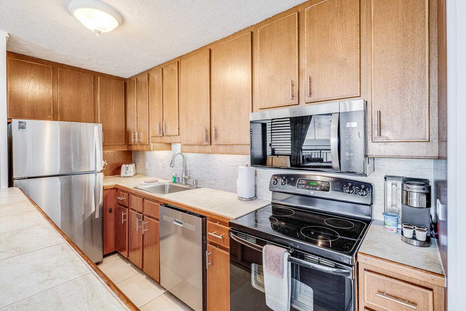 2142 Iliili Road, Unit 302 Kihei, HI 96753 - Photo 12 of 48