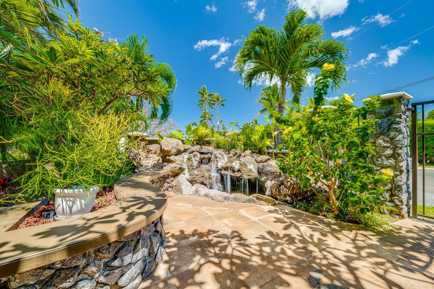 2142 Iliili Road, Unit 302 Kihei, HI 96753 - Photo 22 of 48
