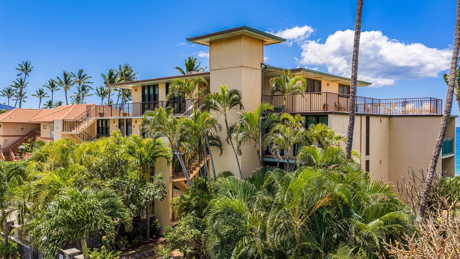 2142 Iliili Road, Unit 302 Kihei, HI 96753 - Photo 45 of 48