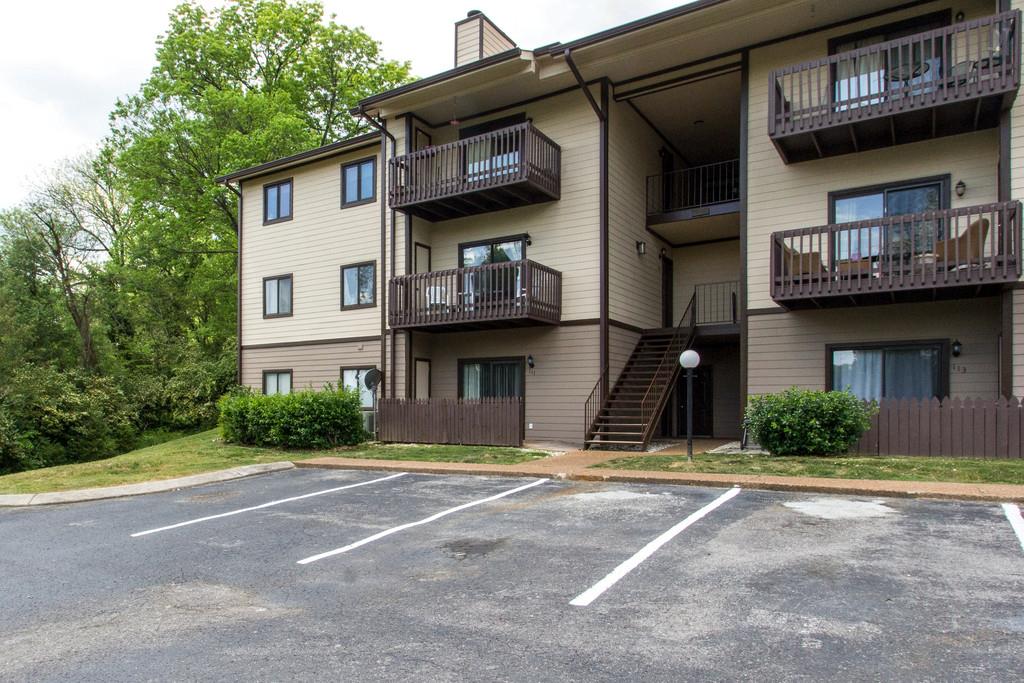 111 Hicks Road, Unit 111 Nashville, TN 37221 - Photo 3 of 23 Gallery Image 3