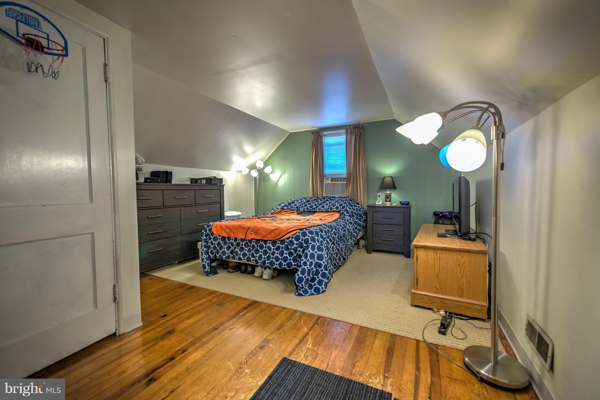 3131 Willoughby Road Baltimore, MD 21234 - Photo 29 of 29 Bedroom three