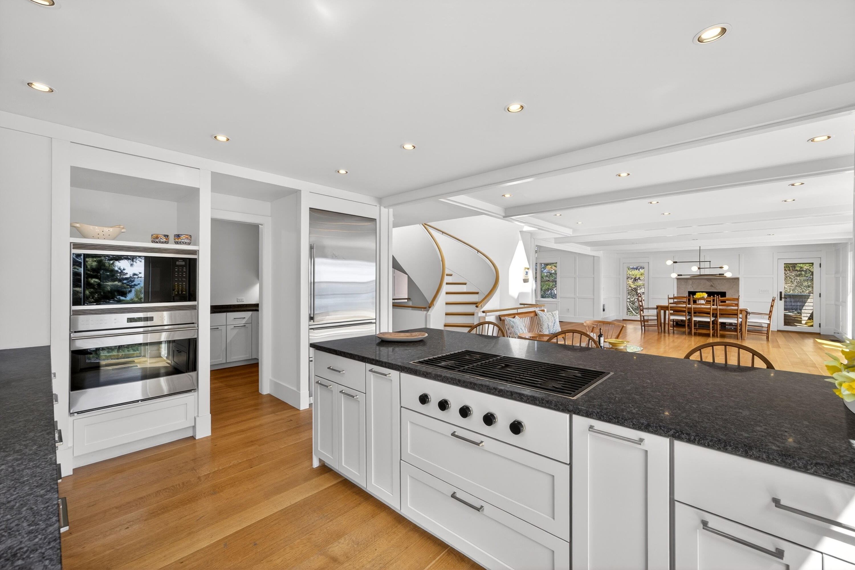 615 Chequessett Neck Road Wellfleet, MA 02667 - Photo 13 of 65 9L4A0996