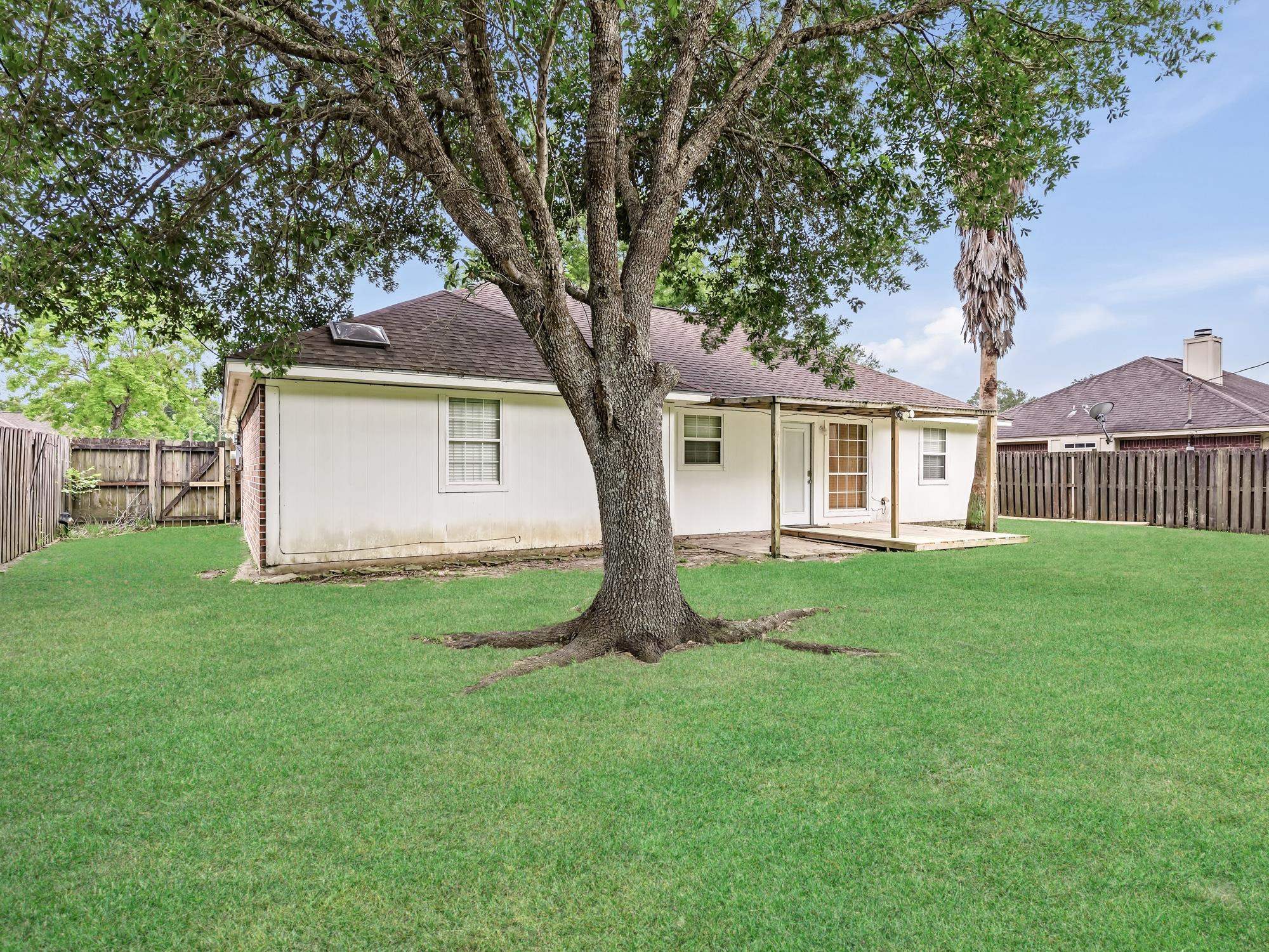 7250 Hidden Valley Drive Beaumont, TX 77708 - Photo 30 of 31