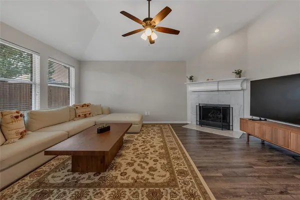 $2,750 | 9597 Fairmont Drive, Frisco, TX 75035