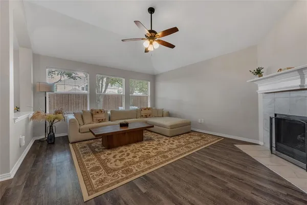 $2,750 | 9597 Fairmont Drive, Frisco, TX 75035