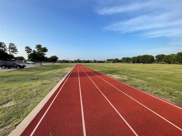$2,750 | 9597 Fairmont Drive, Frisco, TX 75035