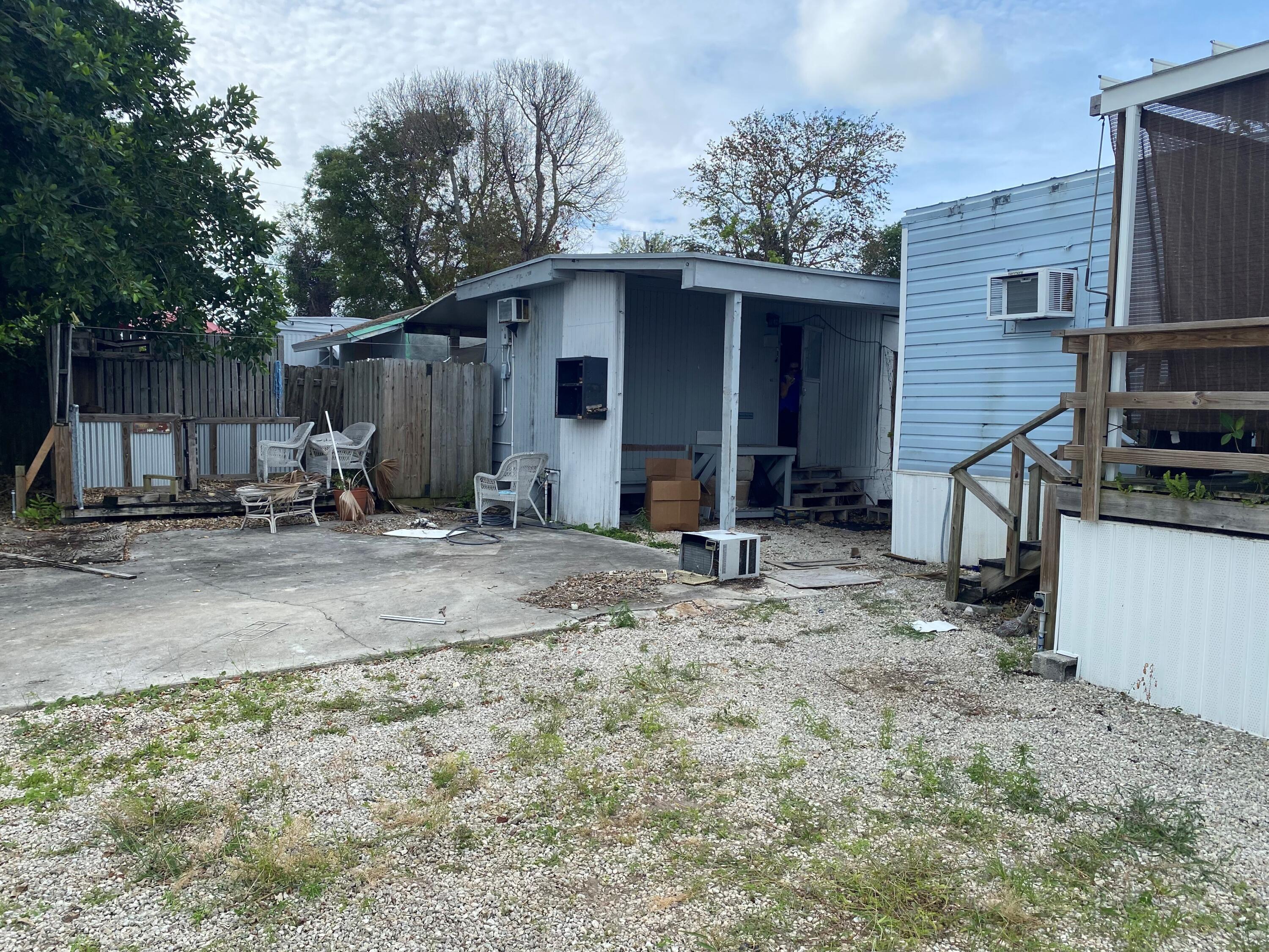 941 Plantation Road Key Largo, FL 33037 - Photo 7 of 8 Shed-Workshop
