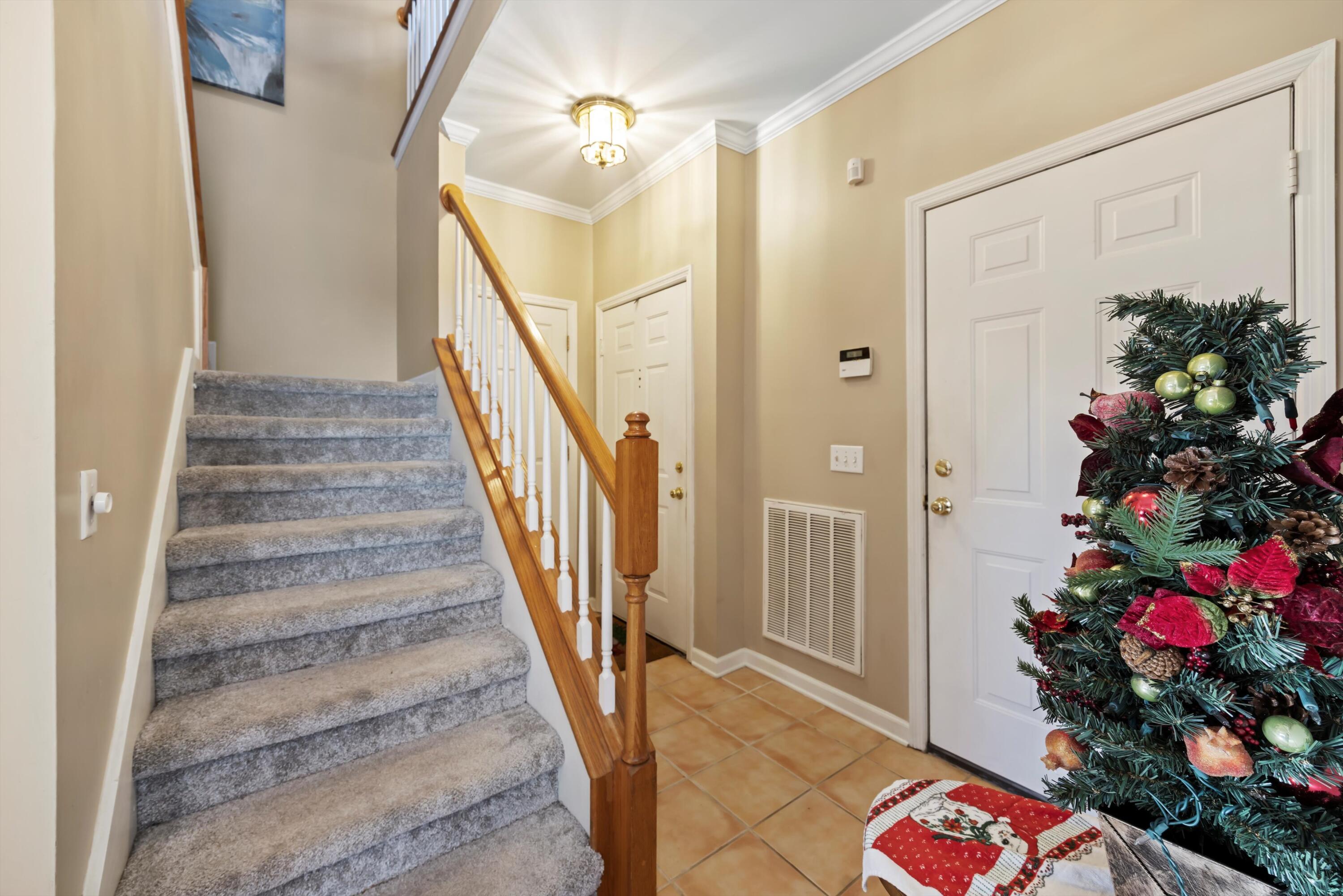 1936 Rosebrook Drive Chattanooga, TN 37421 - Photo 7 of 29 04-090A5452