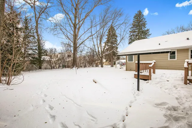 $269,900 | 615 Mooers Avenue Southeast, Cokato, MN 55321