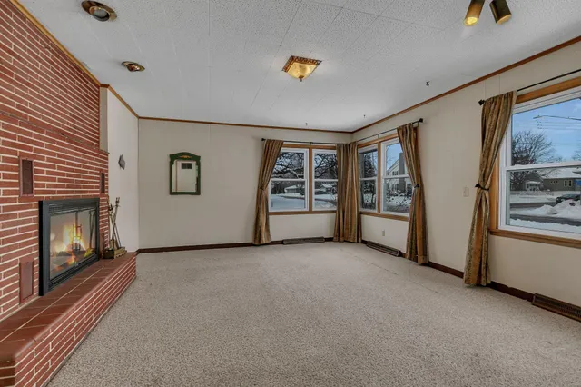 $269,900 | 615 Mooers Avenue Southeast, Cokato, MN 55321