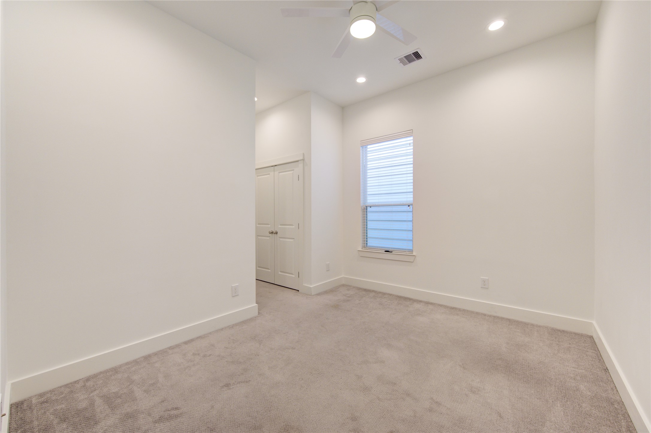 564 Janisch Road Houston, TX 77018 - Photo 17 of 24