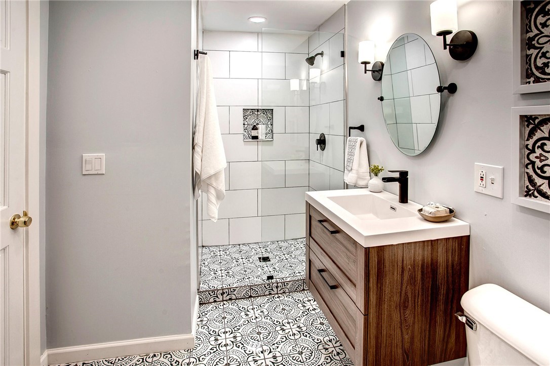 2301 Northwest 65th Street Seattle, WA 98117 - Photo 34 of 38