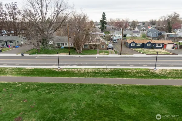 $299,000 | 530 Southwest 4th Street, College Place, WA 99324