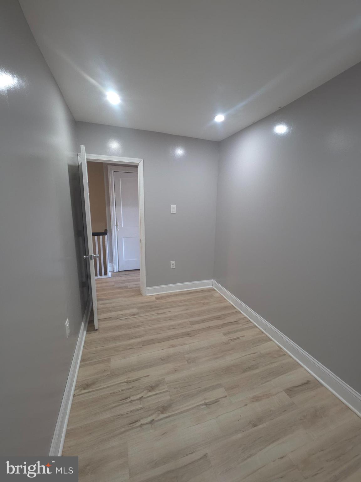 707 Long Lane, Unit 2F Upper Darby, PA 19082 - Photo 10 of 14