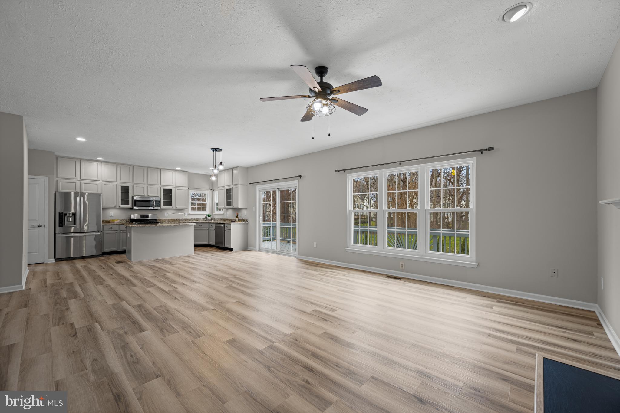 2444 Hightee Court Crofton, MD 21114 - Photo 21 of 68 Living Room