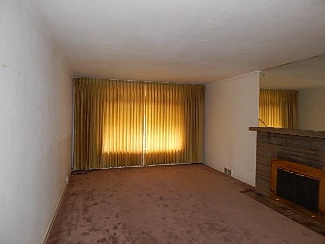 4725 McAnulty Road Whitehall, PA 15236 - Photo 3 of 23 Gallery Image 3