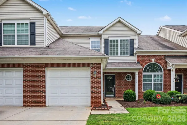 $305,000 | 11718 Stockdale Court, Pineville, NC 28134