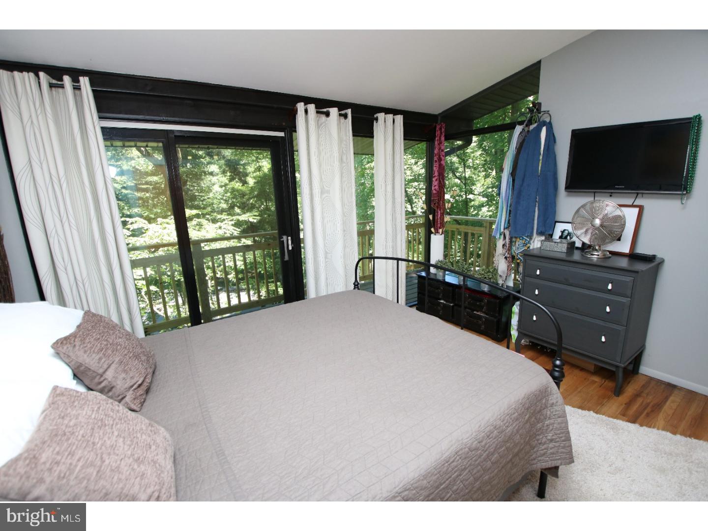 408 North Sproul Road Broomall, PA 19008 - Photo 16 of 25 Master Bedroom