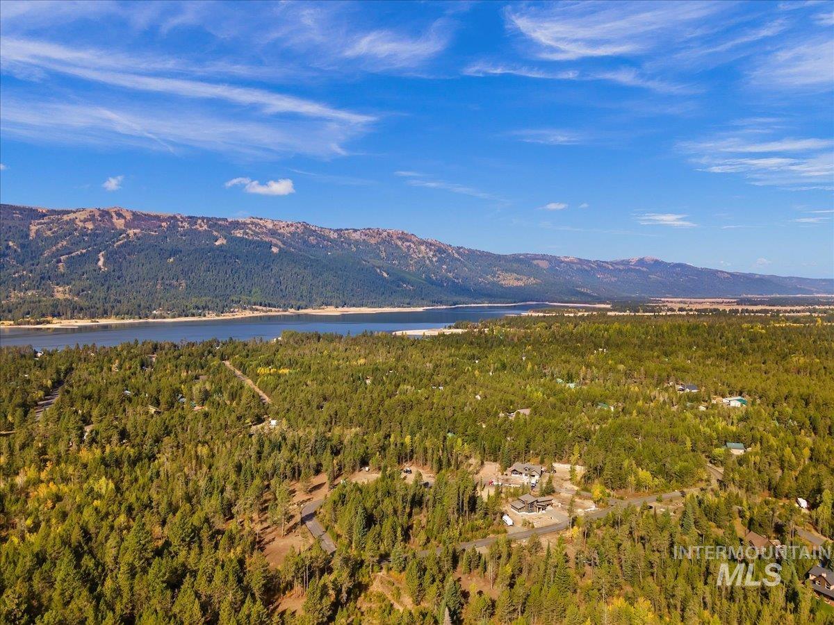 140 Jacks Loop Donnelly, ID 83615 - Photo 11 of 34