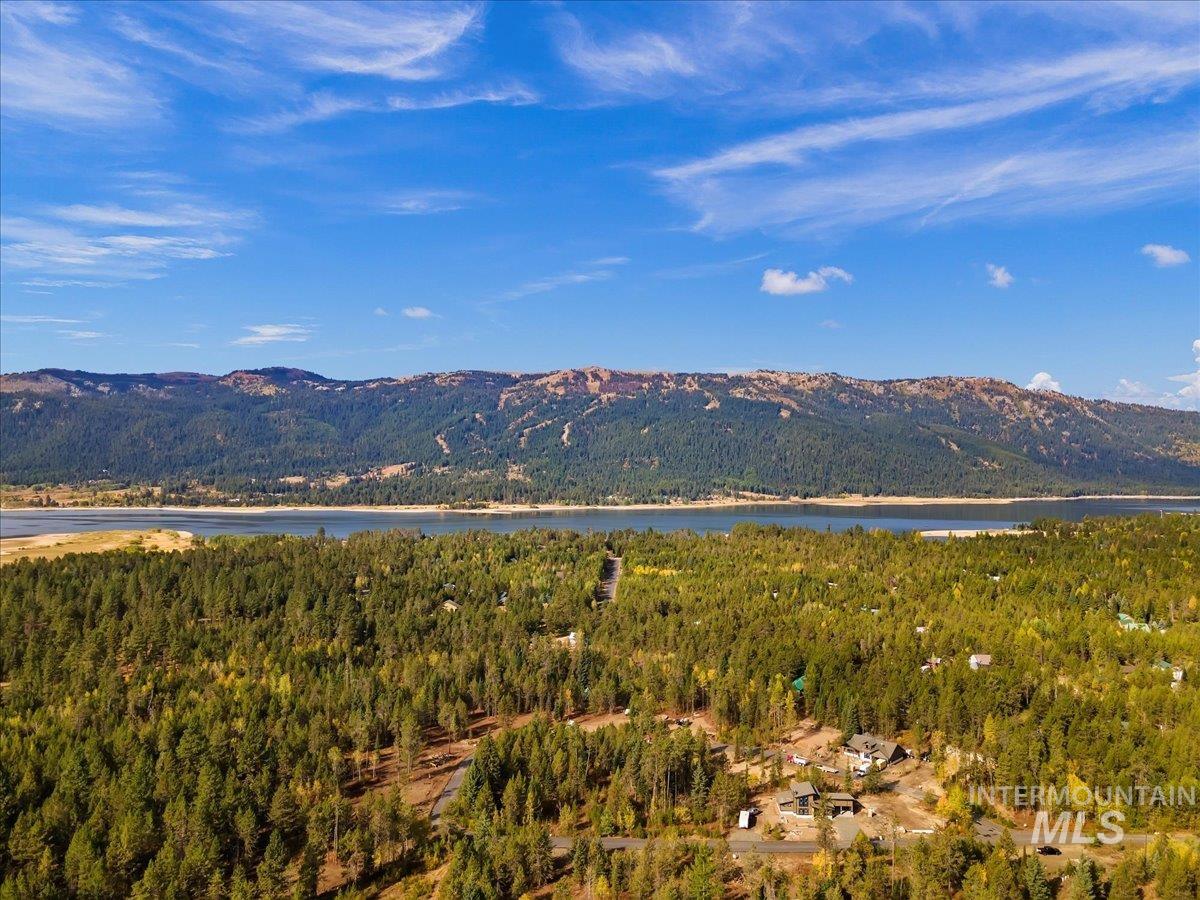 140 Jacks Loop Donnelly, ID 83615 - Photo 9 of 34