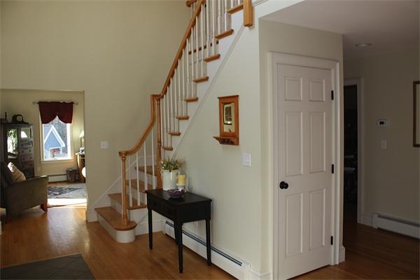 34 Fellows Road Ipswich, MA 01938 - Photo 3 of 13