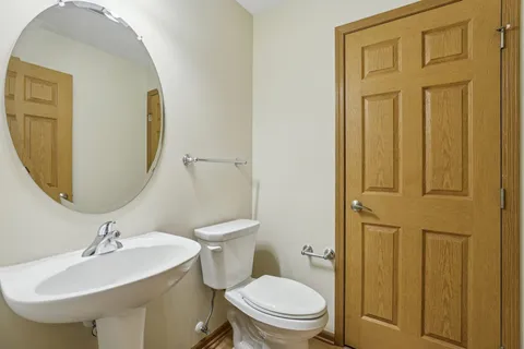 $259,900 | 1145 Enterprise Drive, Verona, WI 53593