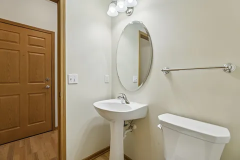 $259,900 | 1145 Enterprise Drive, Verona, WI 53593