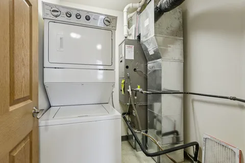 $259,900 | 1145 Enterprise Drive, Verona, WI 53593